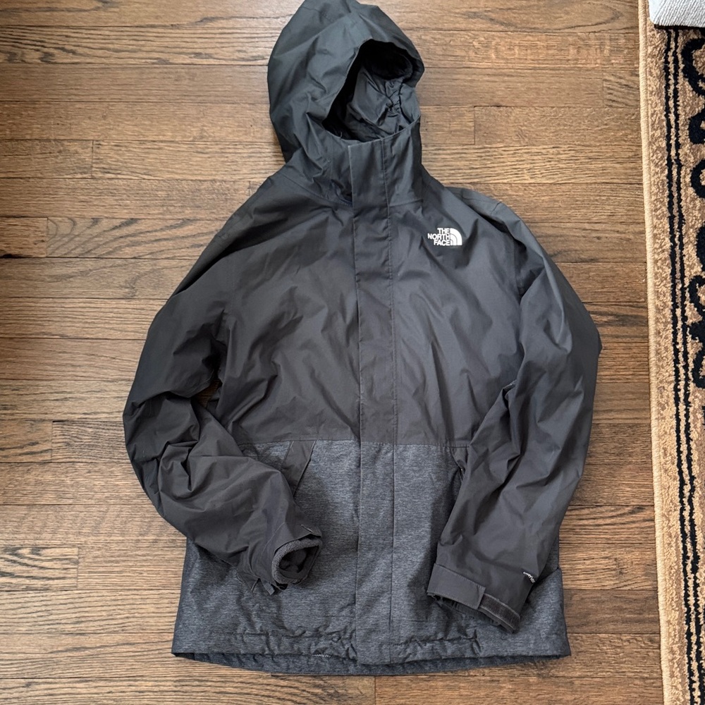 The North Face Charcoal Hooded Ski Jacket w zip out fleece liner jacket
